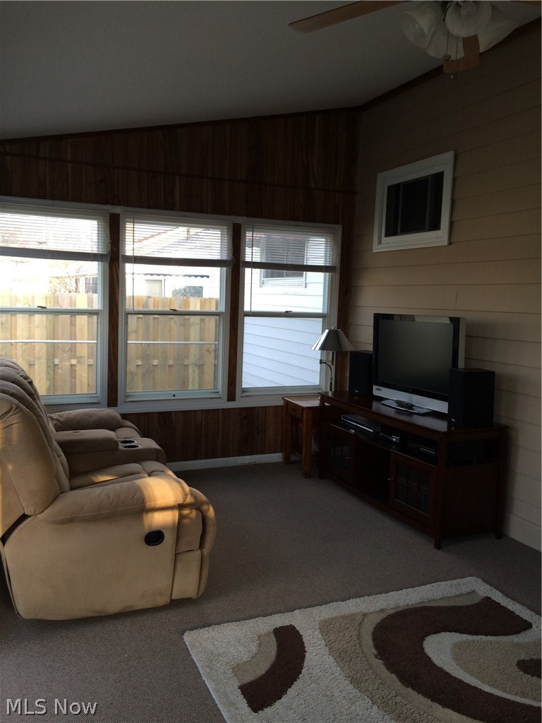 30317 Powell Road Willowick, OH 44095 - Photo 10 of 15 Gallery Image 10
