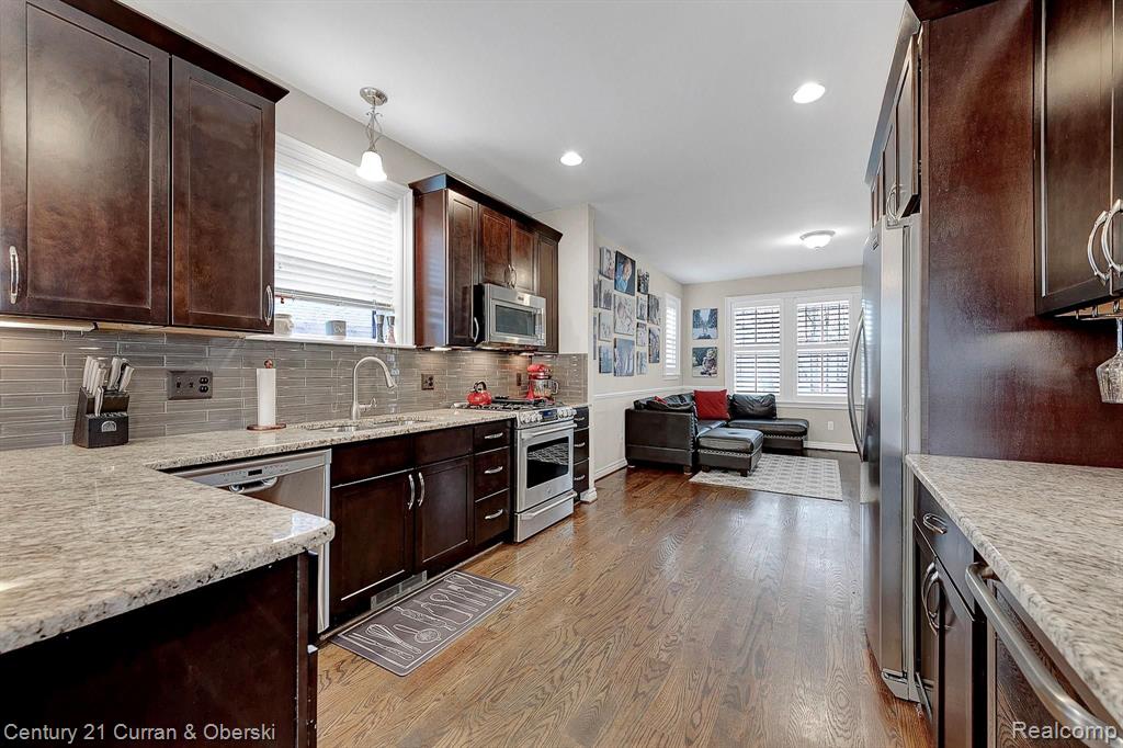 2418 South Rochester Road Royal Oak, MI 48073 - Photo 9 of 40 Gallery Image 9