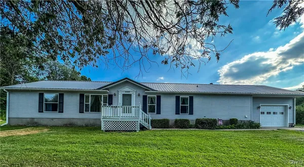 $215,000 | 1969 E Road, Leyden, NY 13309