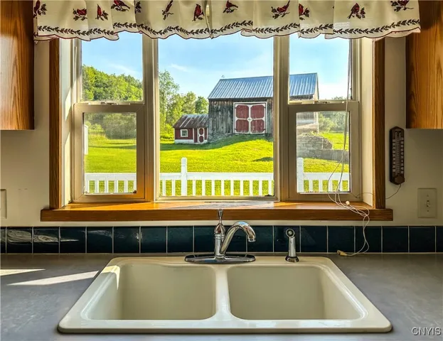 $235,000 | 1969 E Road, Leyden, NY 13309