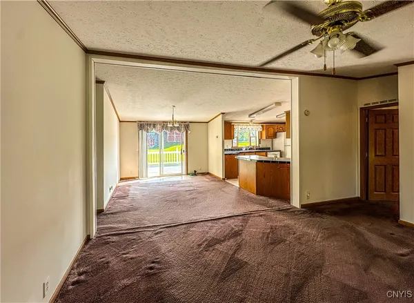 $215,000 | 1969 E Road, Leyden, NY 13309