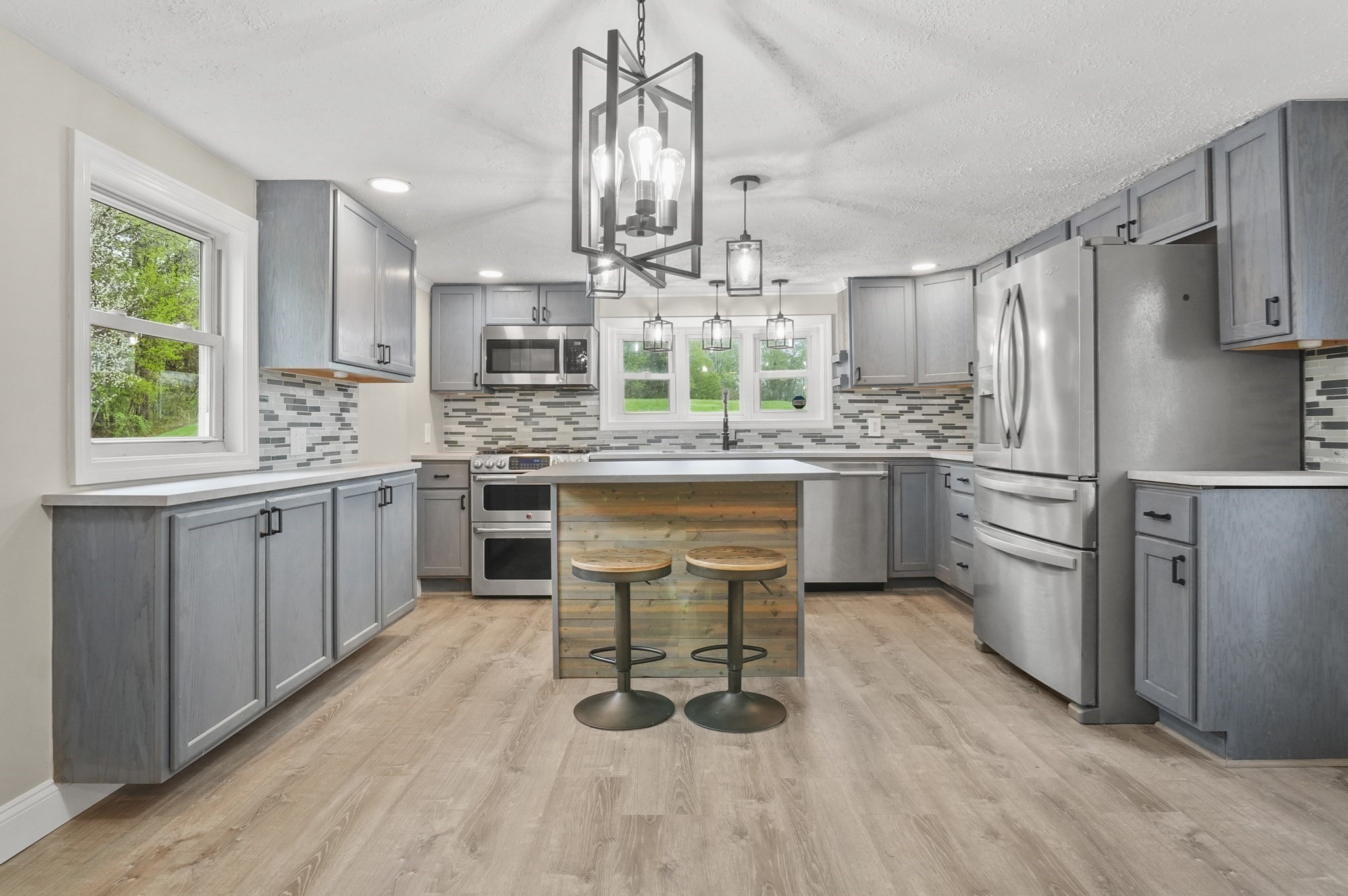 18 Maple Street, Unit 22 Pepperell, MA 01463 - Photo 2 of 30 Gallery Image 2