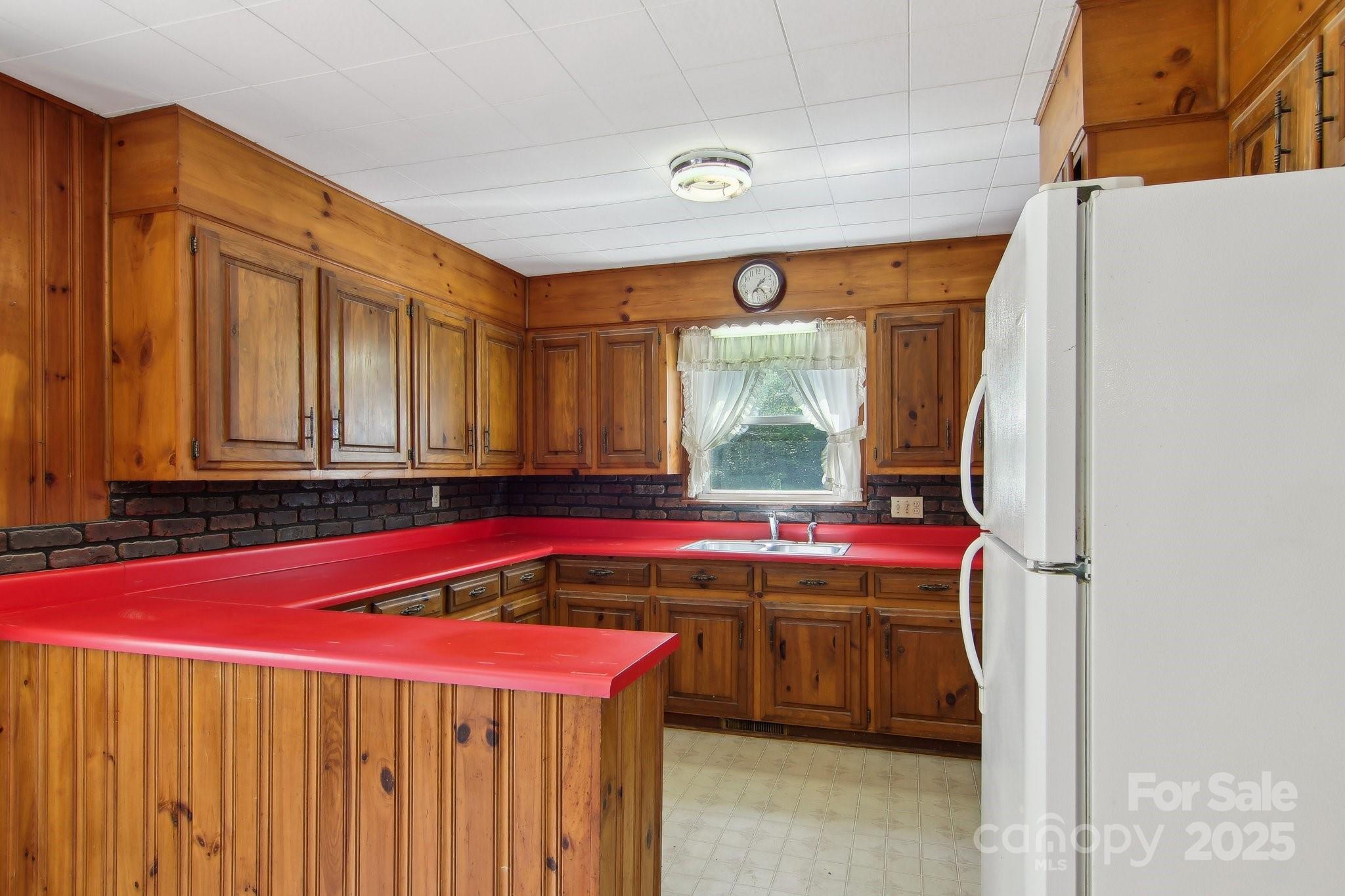 50 Morning Star Road Canton, NC 28716 - Photo 18 of 48