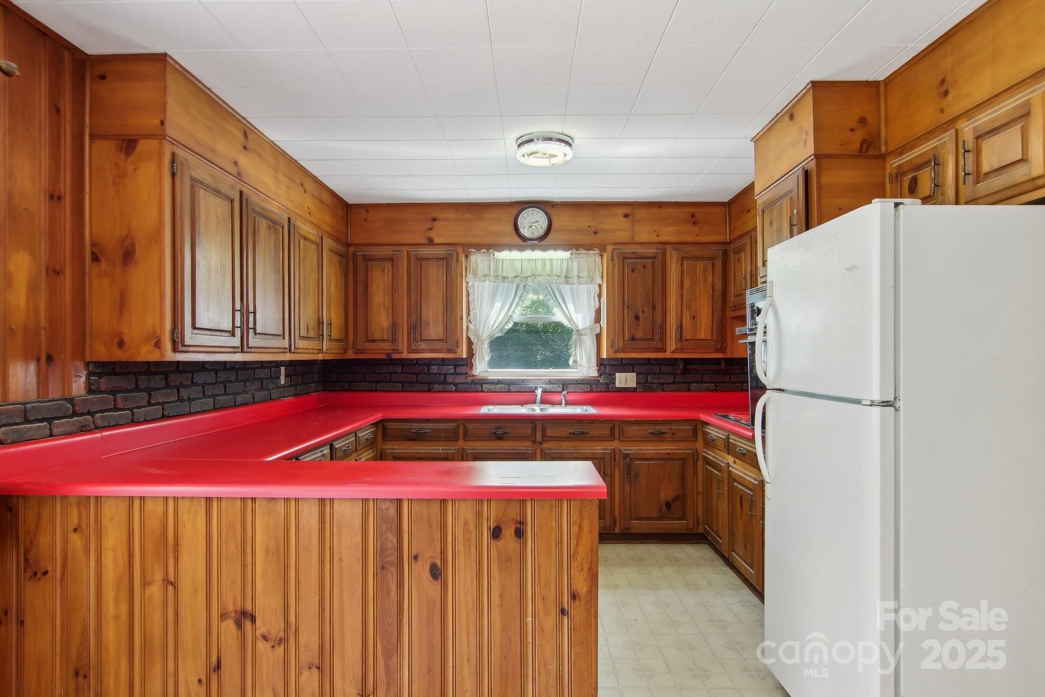 50 Morning Star Road Canton, NC 28716 - Photo 20 of 48