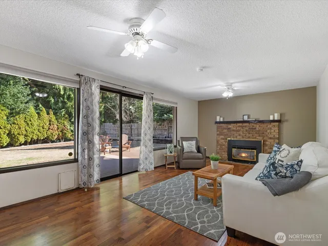 $497,000 | 2923 Lakeview Way, Langley, WA 98260