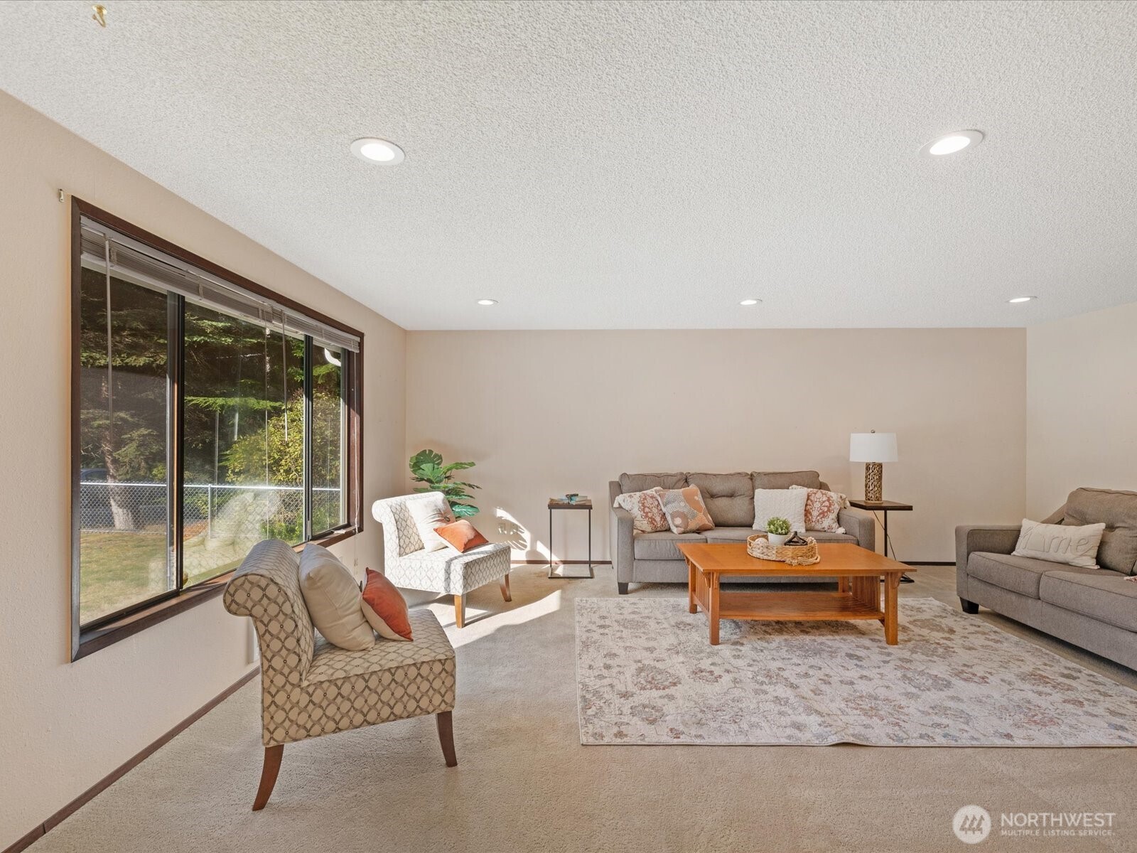 2923 Lakeview Way Langley, WA 98260 - Photo 5 of 28