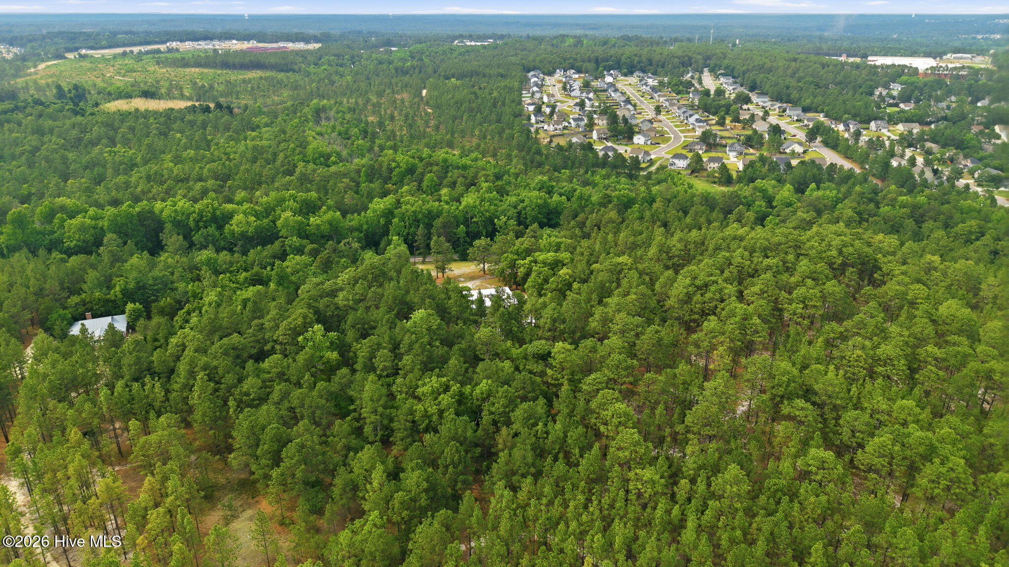 631 Roseland Road Aberdeen, NC 28315 - Photo 10 of 16