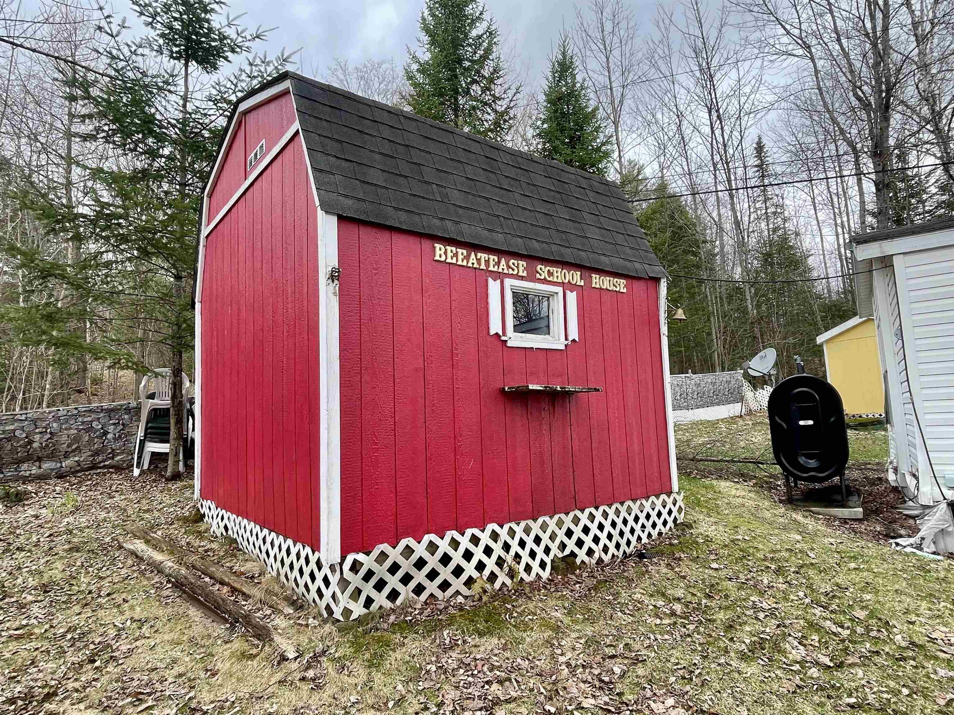 62 Maple Tree Lane Concord, VT 05824 - Photo 5 of 15