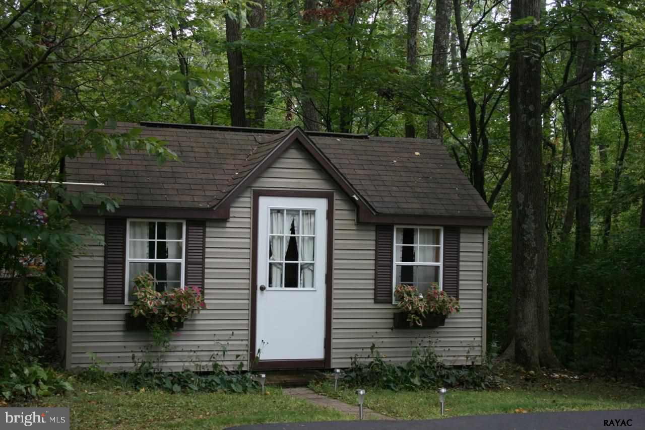 109 North Fileys Road Dillsburg, PA 17019 - Photo 8 of 26 Gallery Image 8