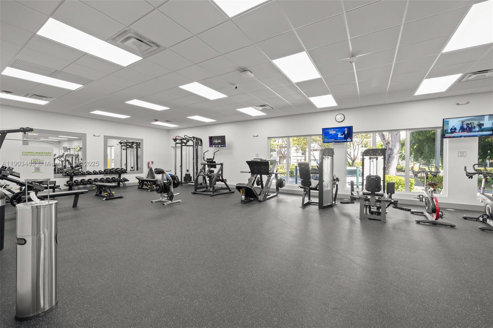 17021 North Bay Road, Unit 516 Sunny Isles Beach, FL 33160 - Photo 12 of 14 a view of a room with gym equipment