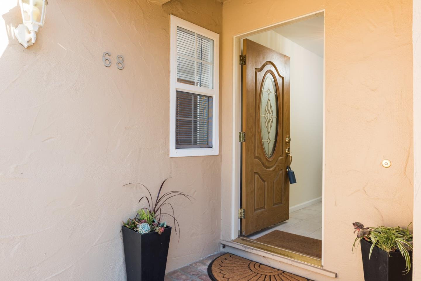 68 Echo Valley Road Salinas, CA 93907 - Photo 7 of 16 Gallery Image 7