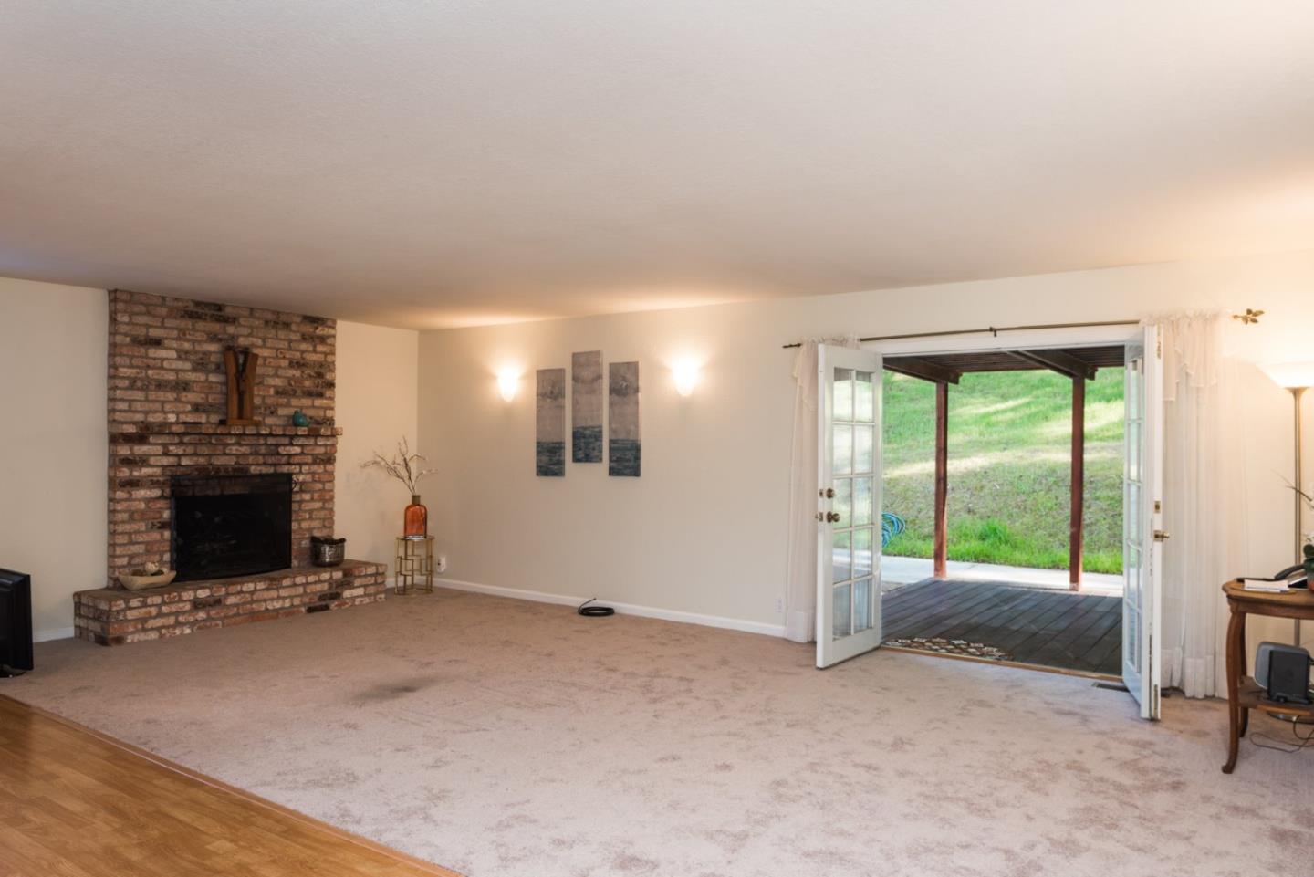 68 Echo Valley Road Salinas, CA 93907 - Photo 8 of 16 Gallery Image 8