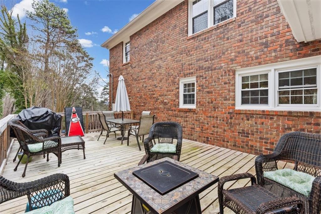 20 Pine Valley Road Rome, GA 30165 - Photo 32 of 36 a outdoor space with furniture