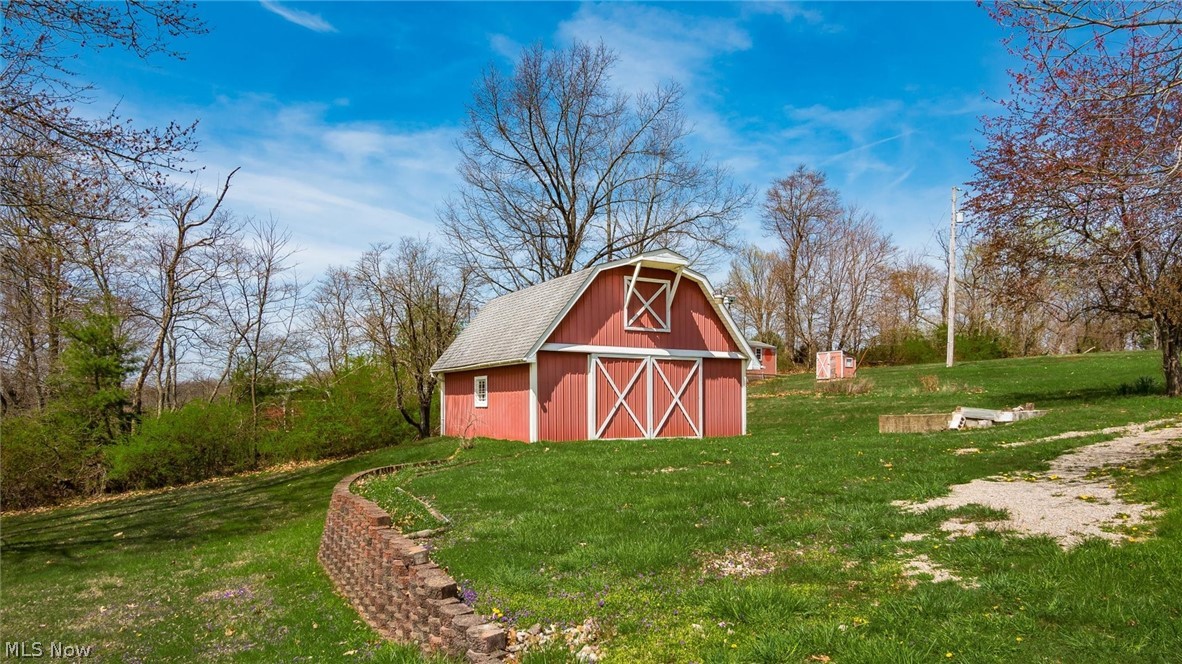 7260 Ridge Road Zanesville, OH 43701 - Photo 18 of 23