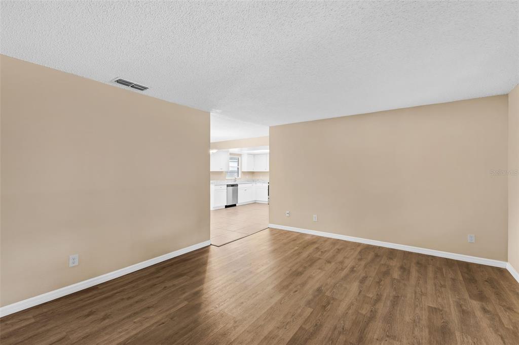 113 Lido Road Winter Springs, FL 32708 - Photo 3 of 18