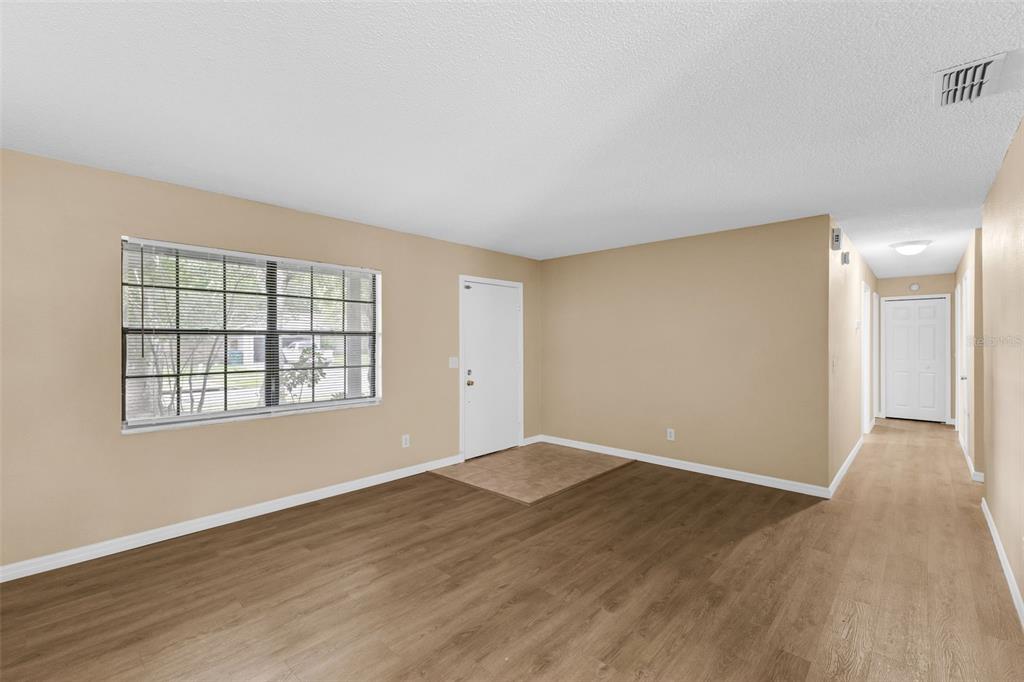 113 Lido Road Winter Springs, FL 32708 - Photo 4 of 18
