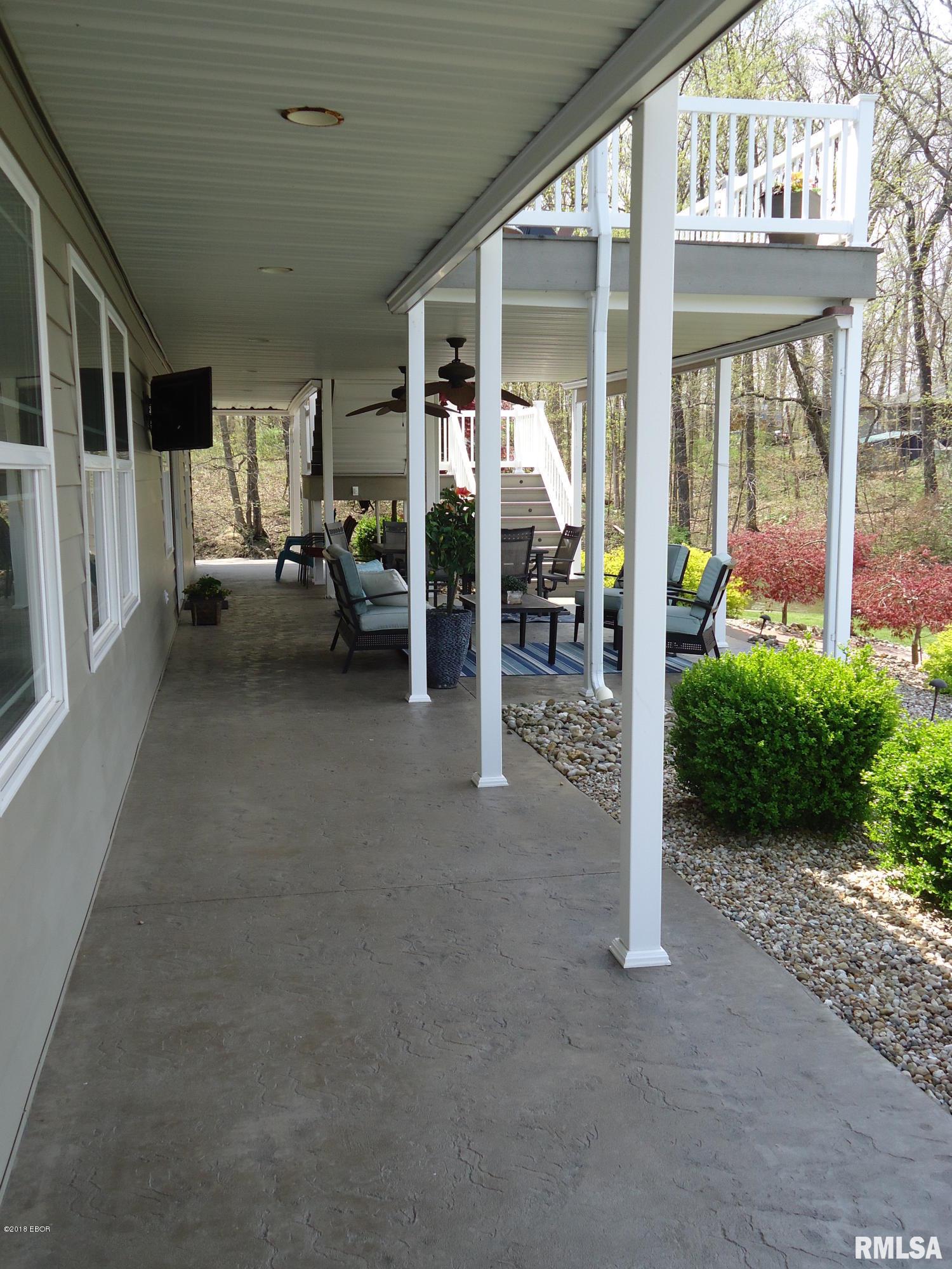 3491 Levee Road Centralia, IL 62801 - Photo 33 of 50