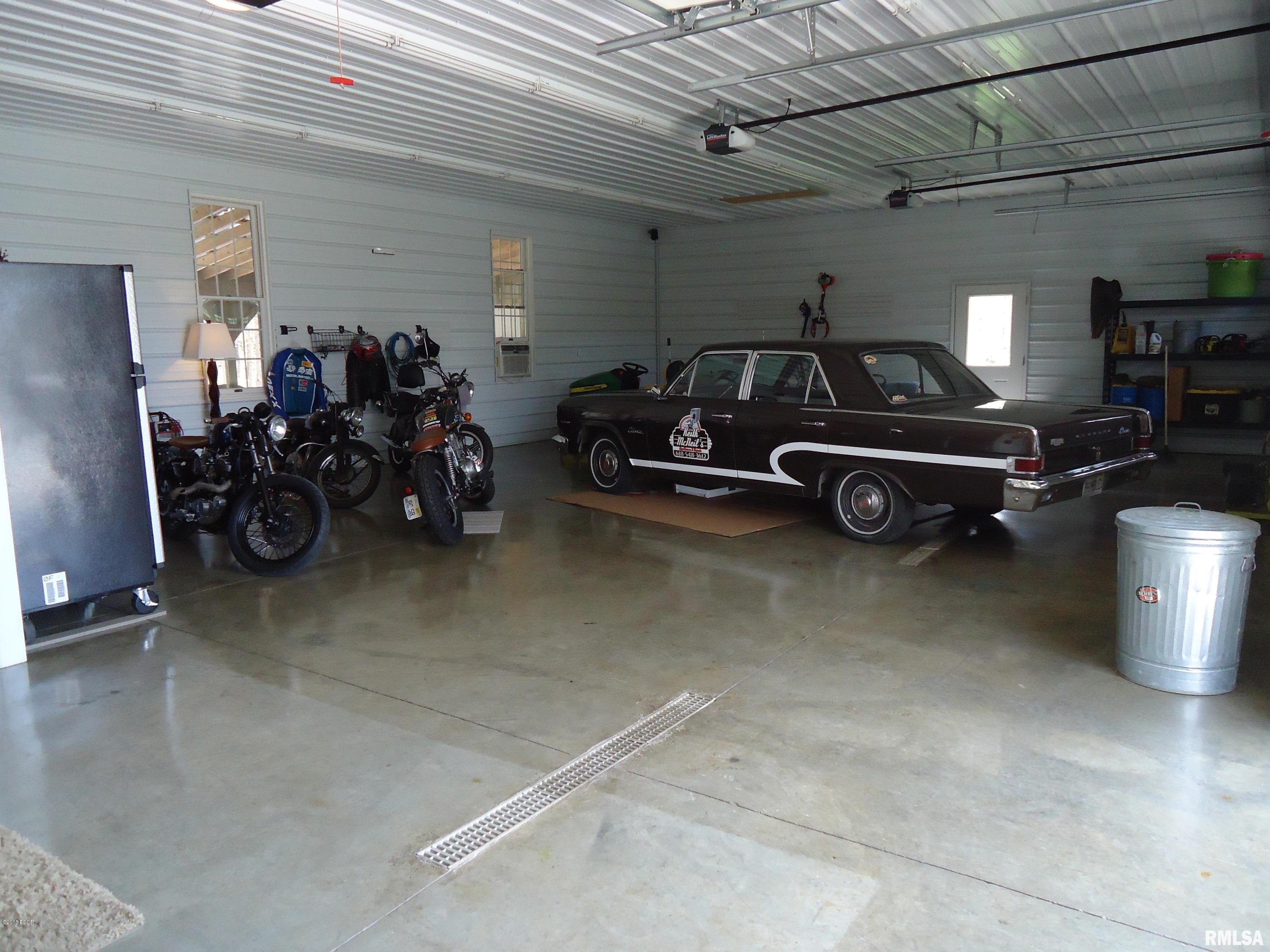 3491 Levee Road Centralia, IL 62801 - Photo 42 of 50