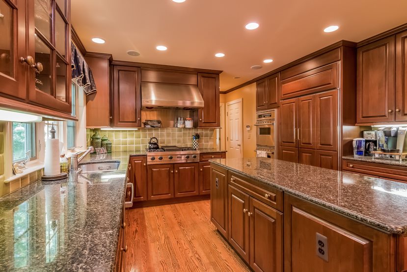 3 Rathbone Place Grosse Pointe, MI 48230 - Photo 16 of 57 31294751-15.JPG