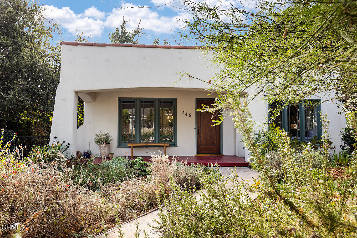 546 Douglas Street Pasadena, CA 91104 - Photo 2 of 36 front view of a house with a yard