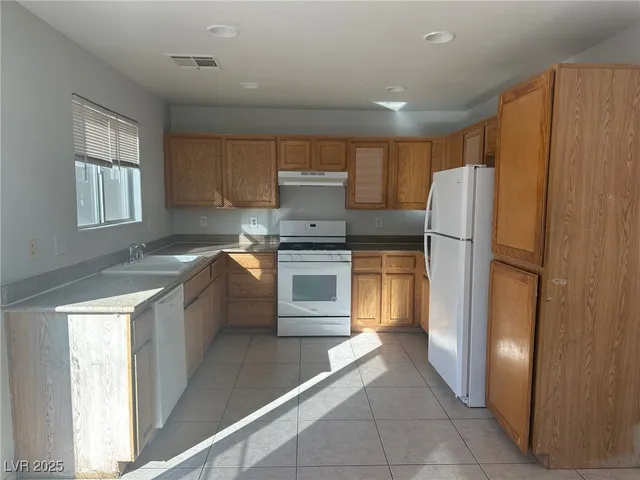 $1,850 | 8341 Fort Sedgwick Avenue, Las Vegas, NV 89131