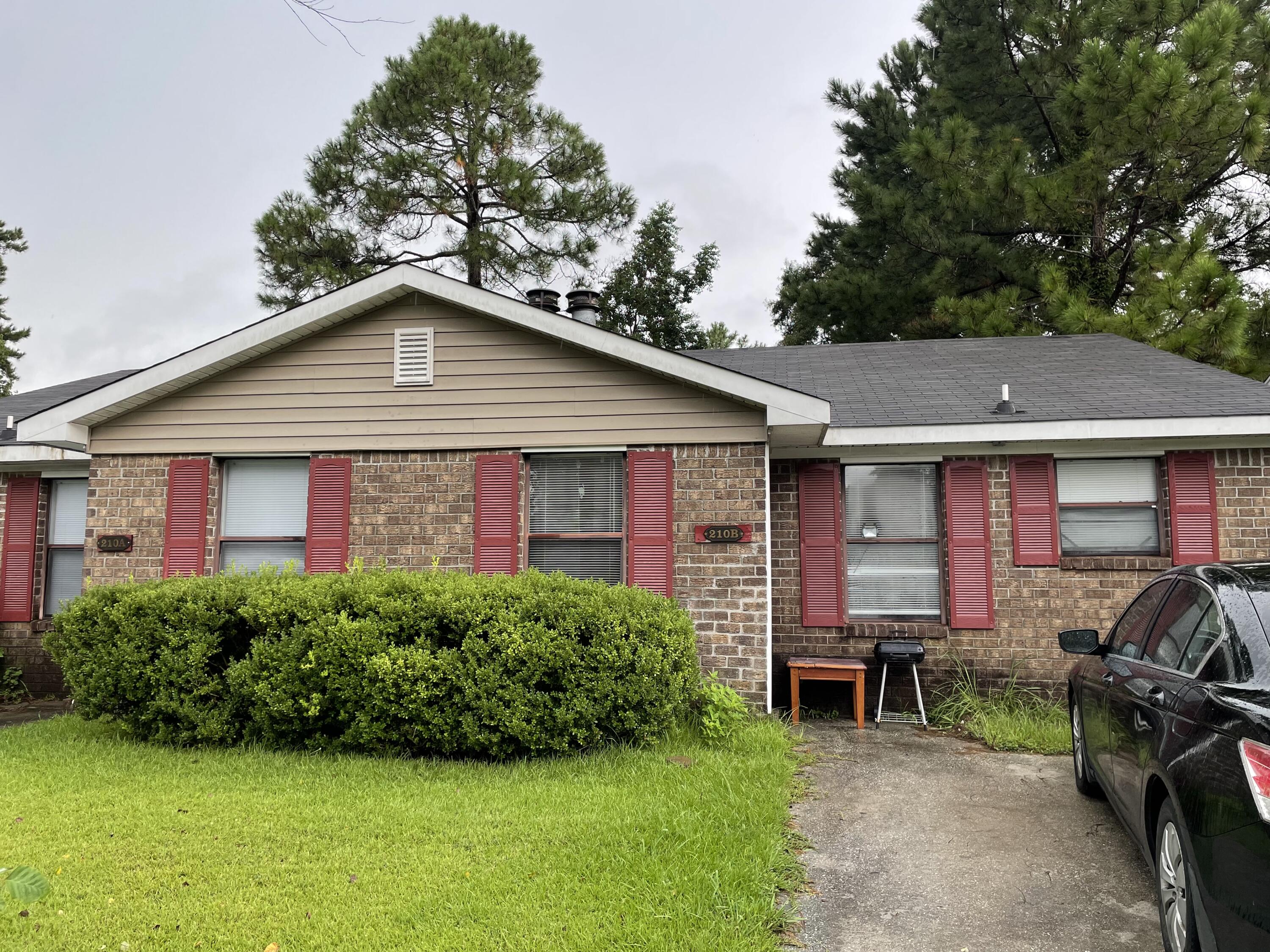 210 Miami Street Ladson, SC 29456 - Photo 3 of 6 IMG_0979
