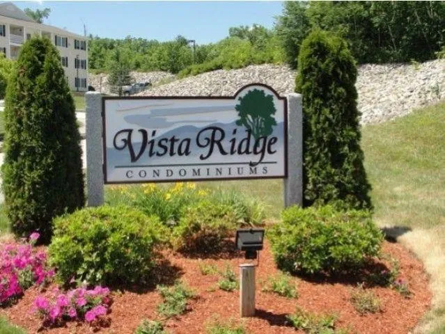 $2,150 | 4 Crestview Circle, Unit 101, Londonderry, NH 03053