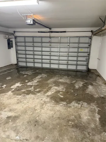 a view of a garage