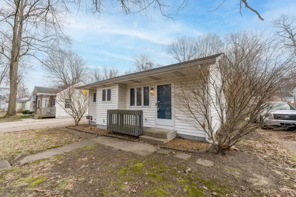 $190,000 | 5414 Keyes Drive, Kalamazoo, MI 49004