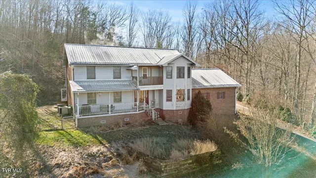 $750,000 | 704 River Road, Church Hill, TN 37642