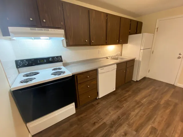 $1,687 | 29 Capron Road, Unit 72, Milford, NH 03055