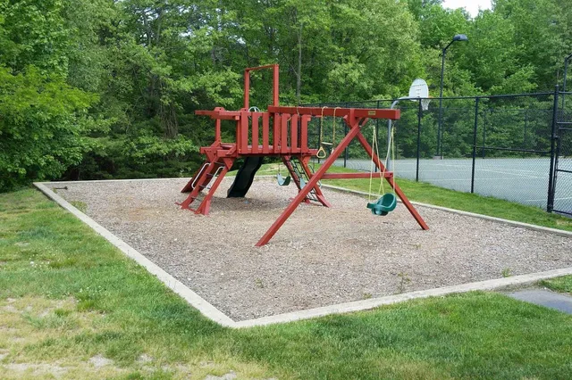 $1,687 | 29 Capron Road, Unit 72, Milford, NH 03055