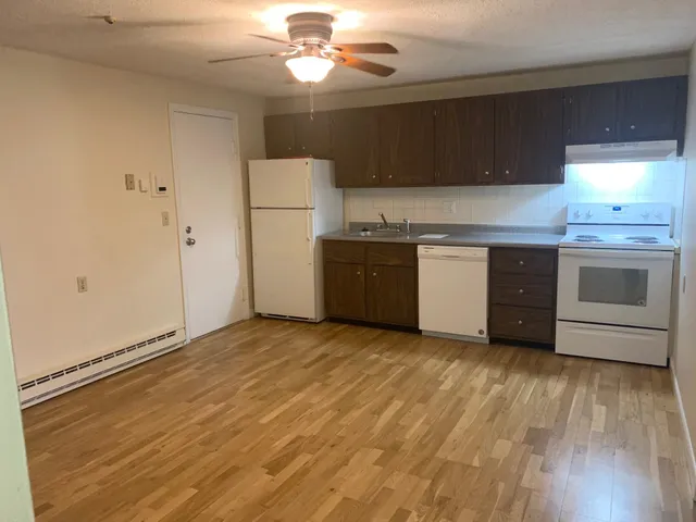 $1,687 | 29 Capron Road, Unit 72, Milford, NH 03055