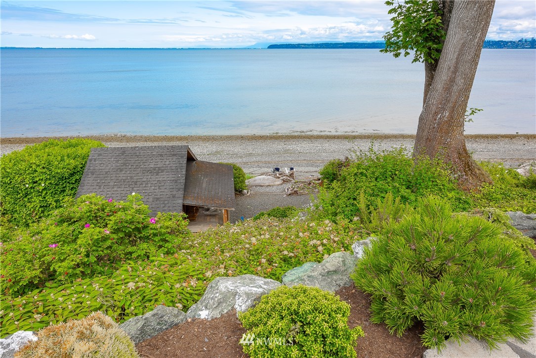 8745 Oertel Drive Blaine, WA 98230 - Photo 33 of 40 a view of a garden with an outdoor space