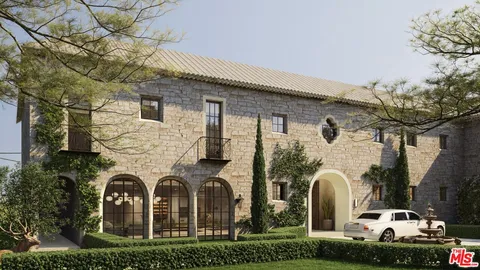 $5,200,000 | 1026 Enchanted Way, Pacific Palisades, CA 90272