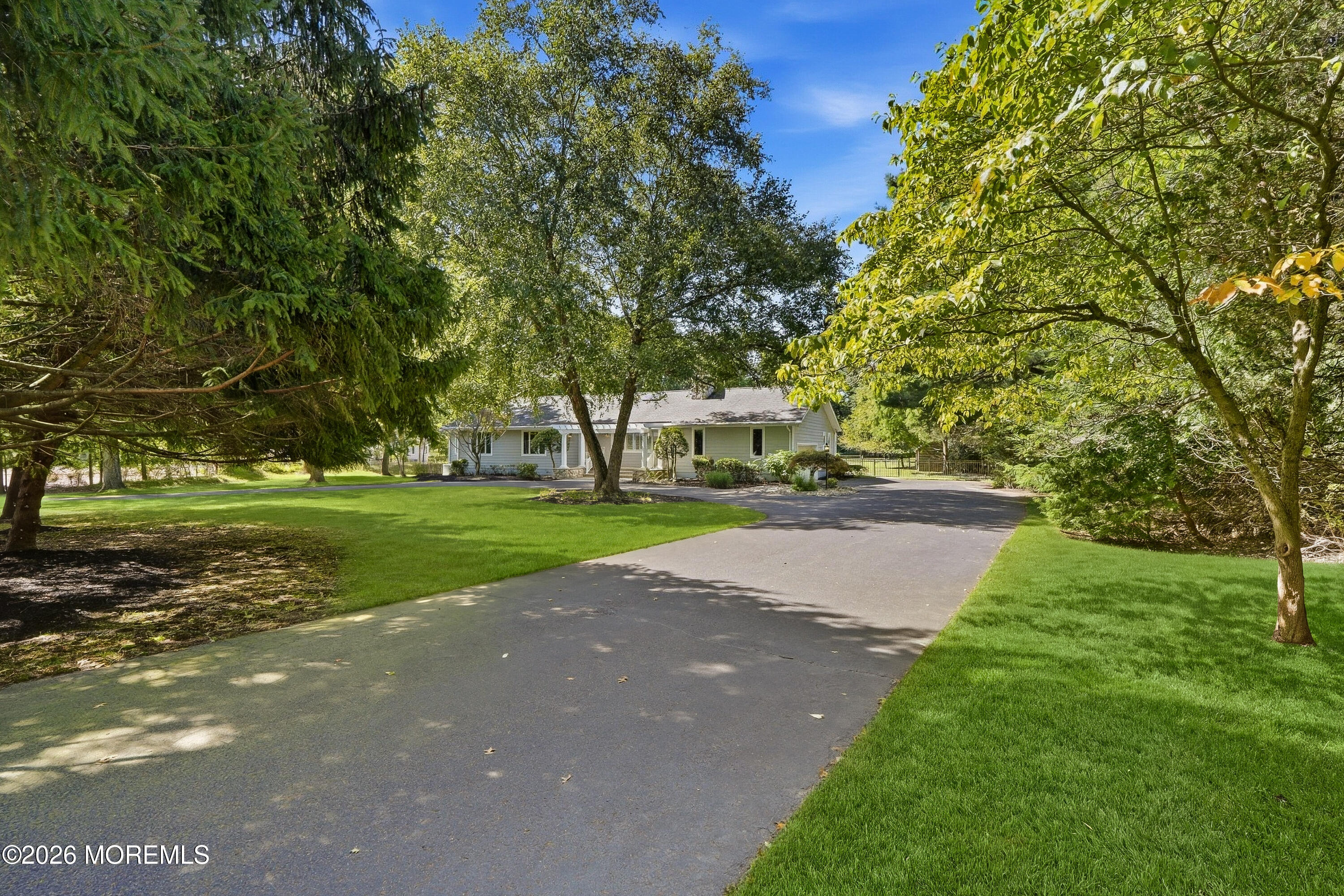 214 Hope Road Tinton Falls, NJ 07724 - Photo 8 of 71 19_019