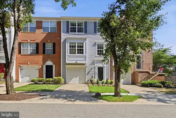 $3,300 | 9944 Royal Commerce Place, Upper Marlboro, MD 20774