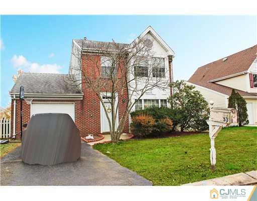 53 Rice Run East Brunswick, NJ 08816 - Photo 9 of 25 Gallery Image 9