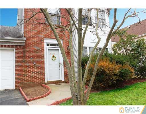 53 Rice Run East Brunswick, NJ 08816 - Photo 10 of 25 Gallery Image 10