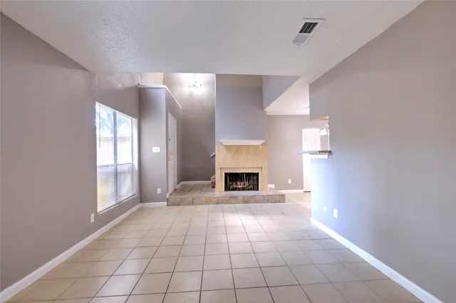 $1,100 | 3628 Ocee Street, Houston, TX 77063