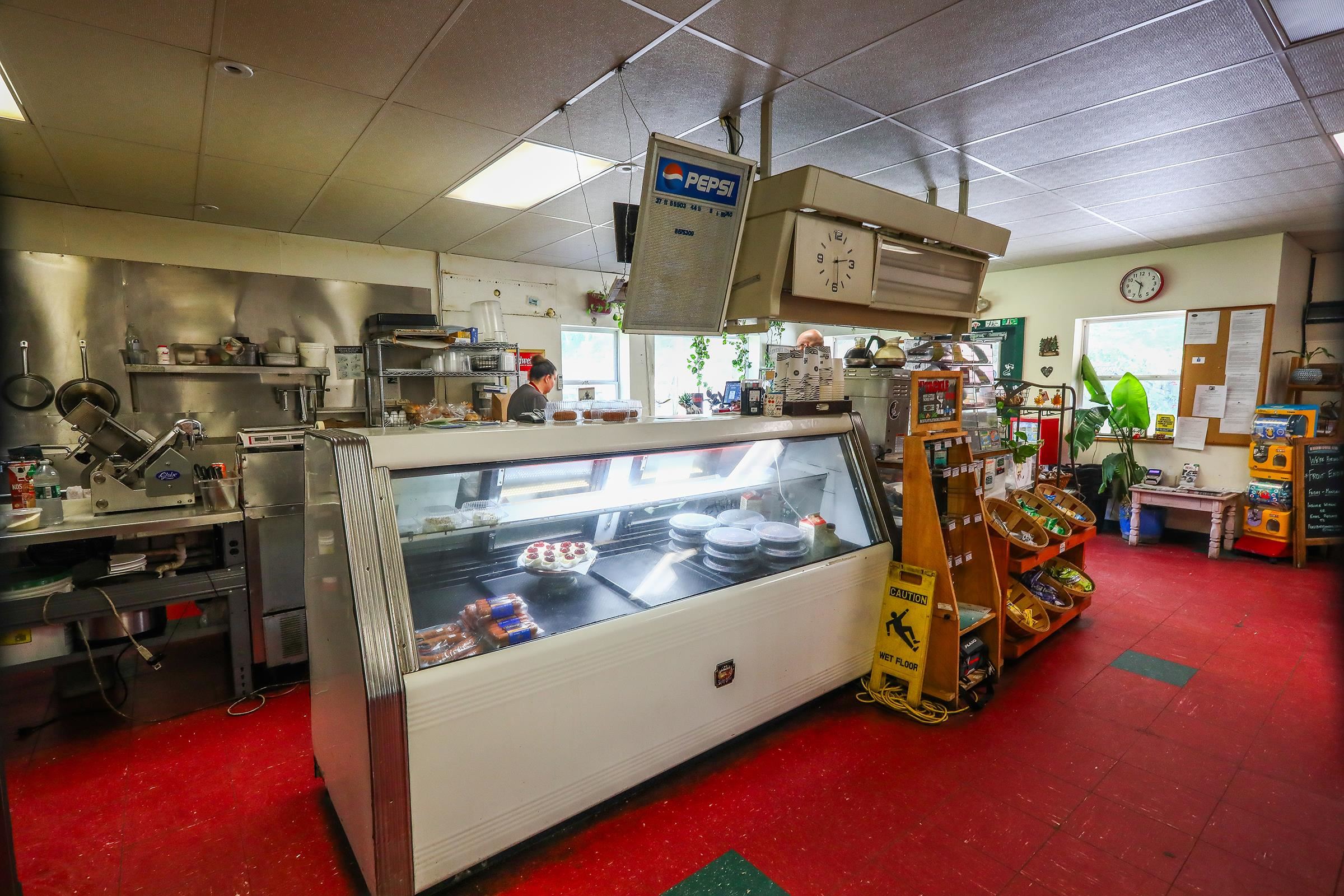 6828 Main Street Readsboro, VT 05350 - Photo 24 of 60