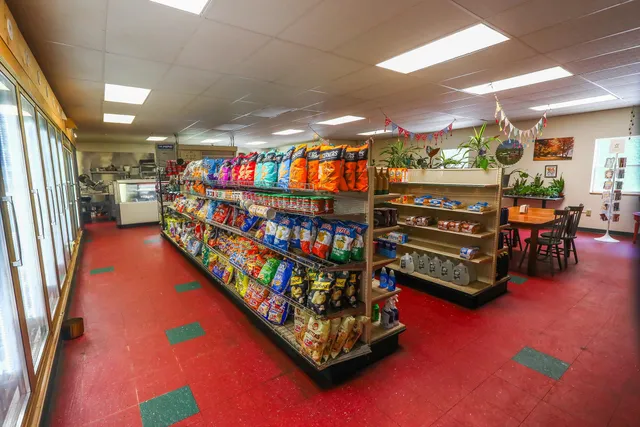 $369,900 | 6828 Main Street, Readsboro, VT 05350