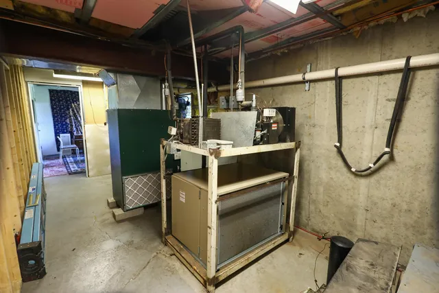 $369,900 | 6828 Main Street, Readsboro, VT 05350