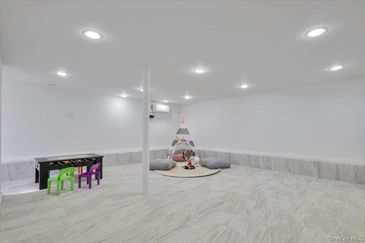 193 Nelson Road Scarsdale, NY 10583 - Photo 31 of 37 a room with natural light