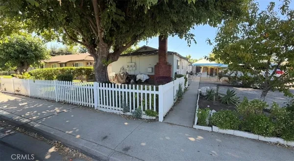 $575,000 | 570 East A Street, Oakdale, CA 95361