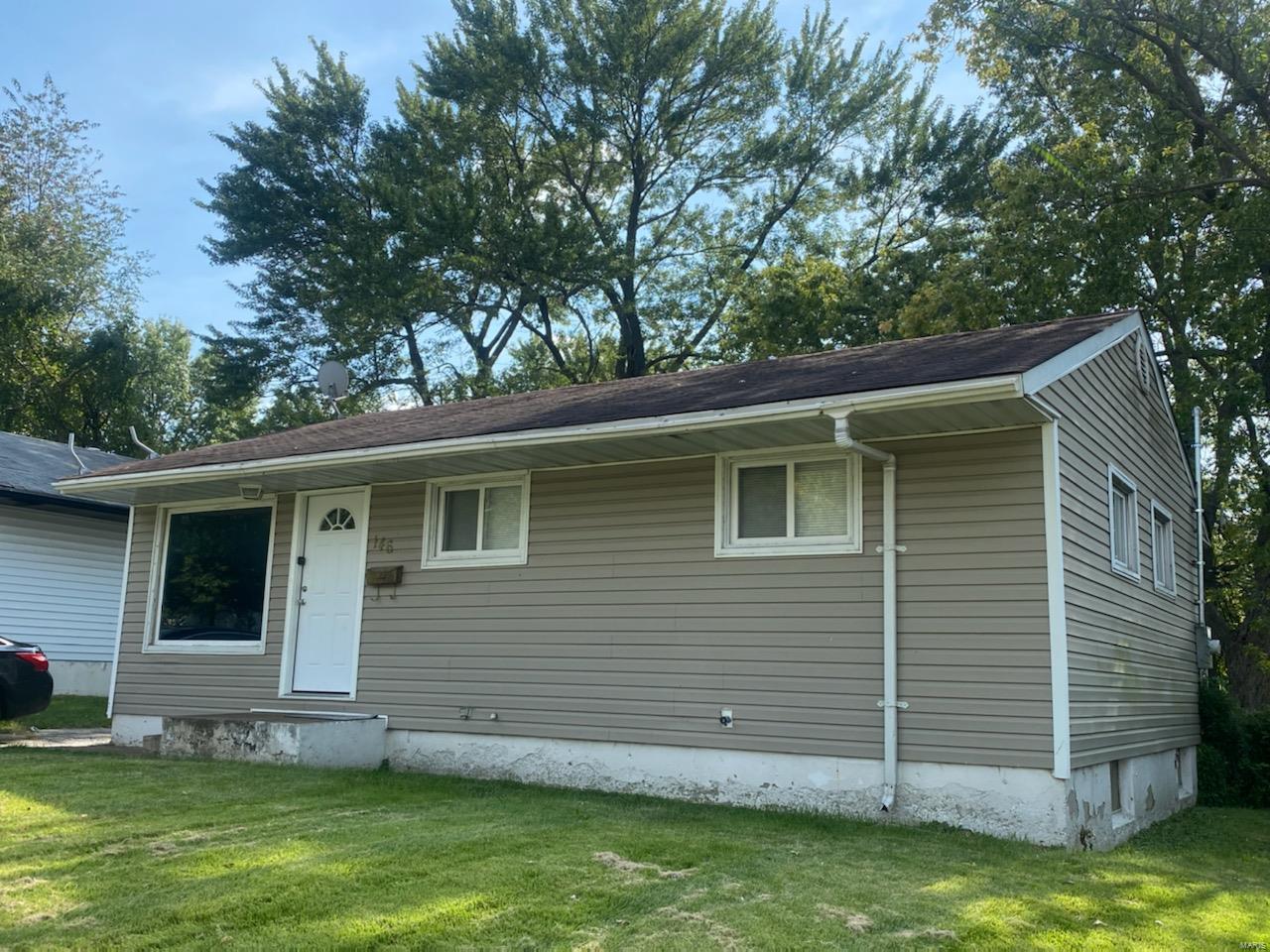 146 Grampian Road St. Louis, MO 63137 - Photo 3 of 11