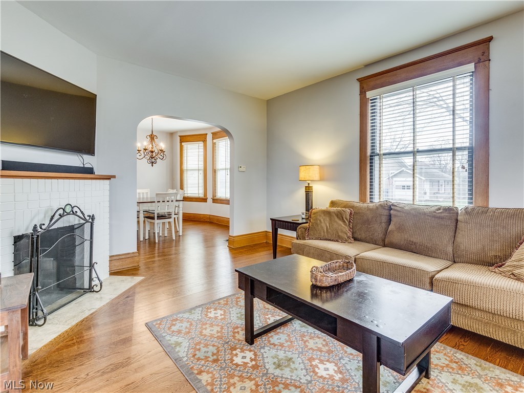 1306 Amherst Road Northeast Massillon, OH 44646 - Photo 11 of 35 Gallery Image 11