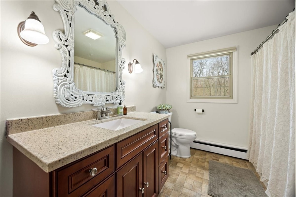 70 R Milk Street Blackstone, MA 01504 - Photo 16 of 38