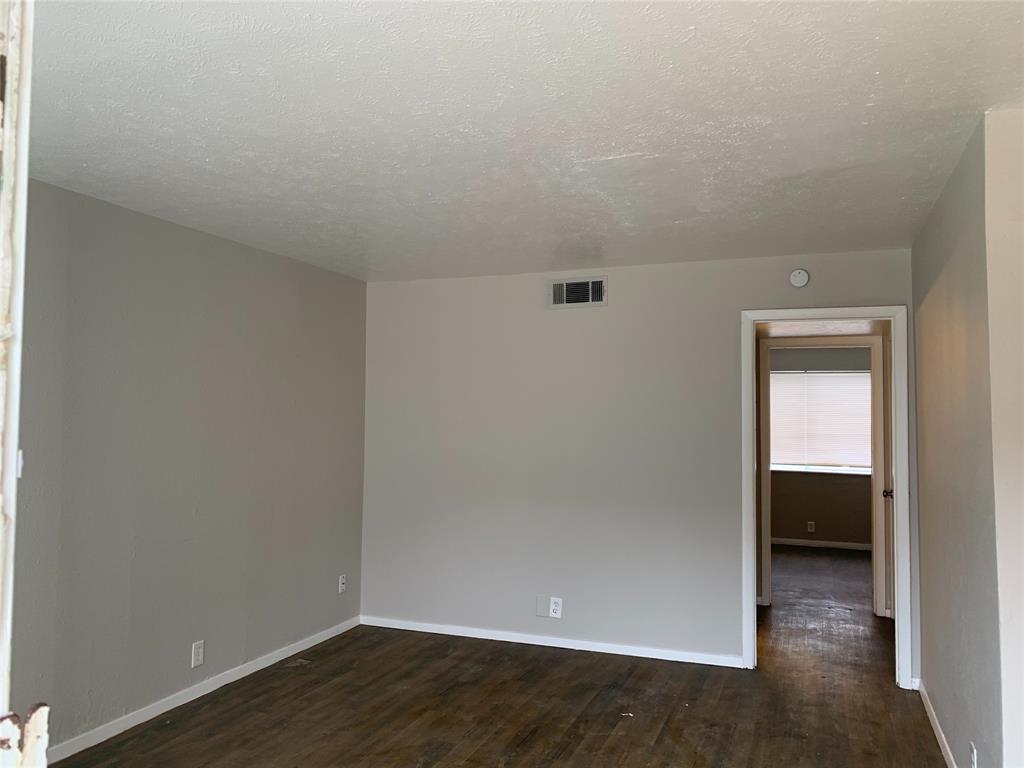 4606 Monarch Street, Unit 115 Dallas, TX 75204 - Photo 10 of 13