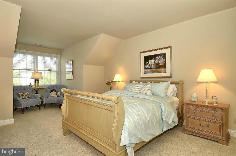 511 Hawkshead Road Lutherville-Timonium, MD 21093 - Photo 1 of 29 Bedroom